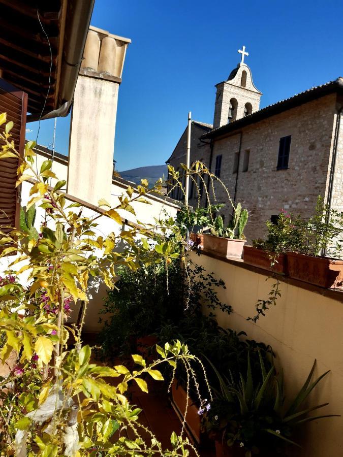 B&B La Casa Di Alice Foligno Ngoại thất bức ảnh