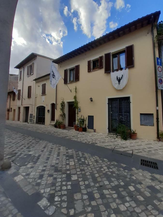 B&B La Casa Di Alice Foligno Ngoại thất bức ảnh