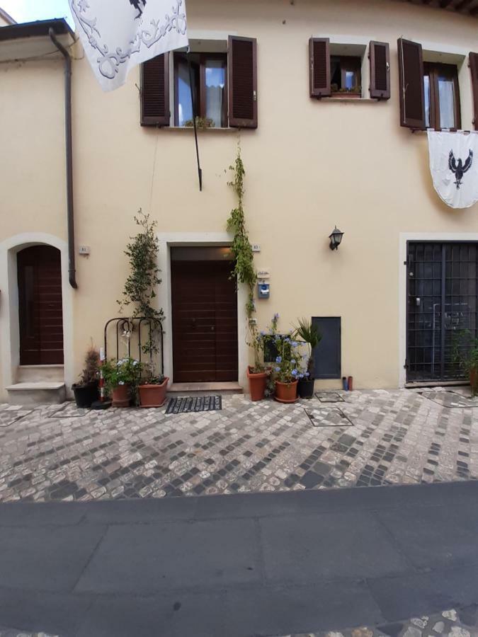 B&B La Casa Di Alice Foligno Ngoại thất bức ảnh