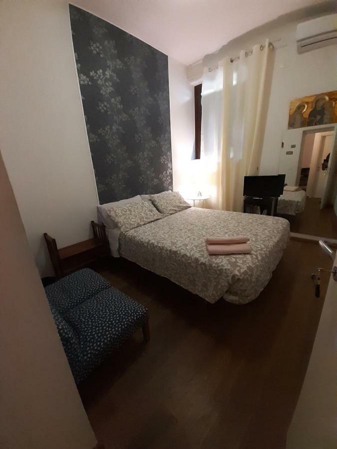 B&B La Casa Di Alice Foligno Ngoại thất bức ảnh